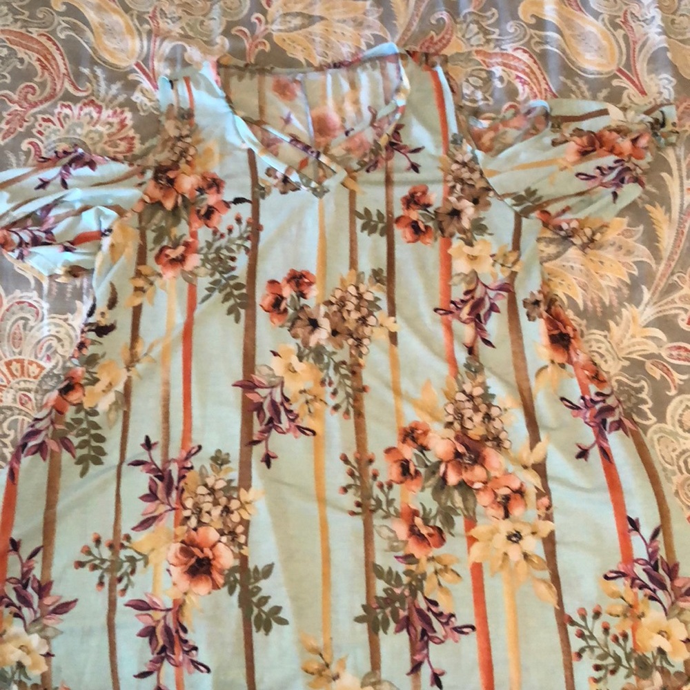 Boutique top NWOT